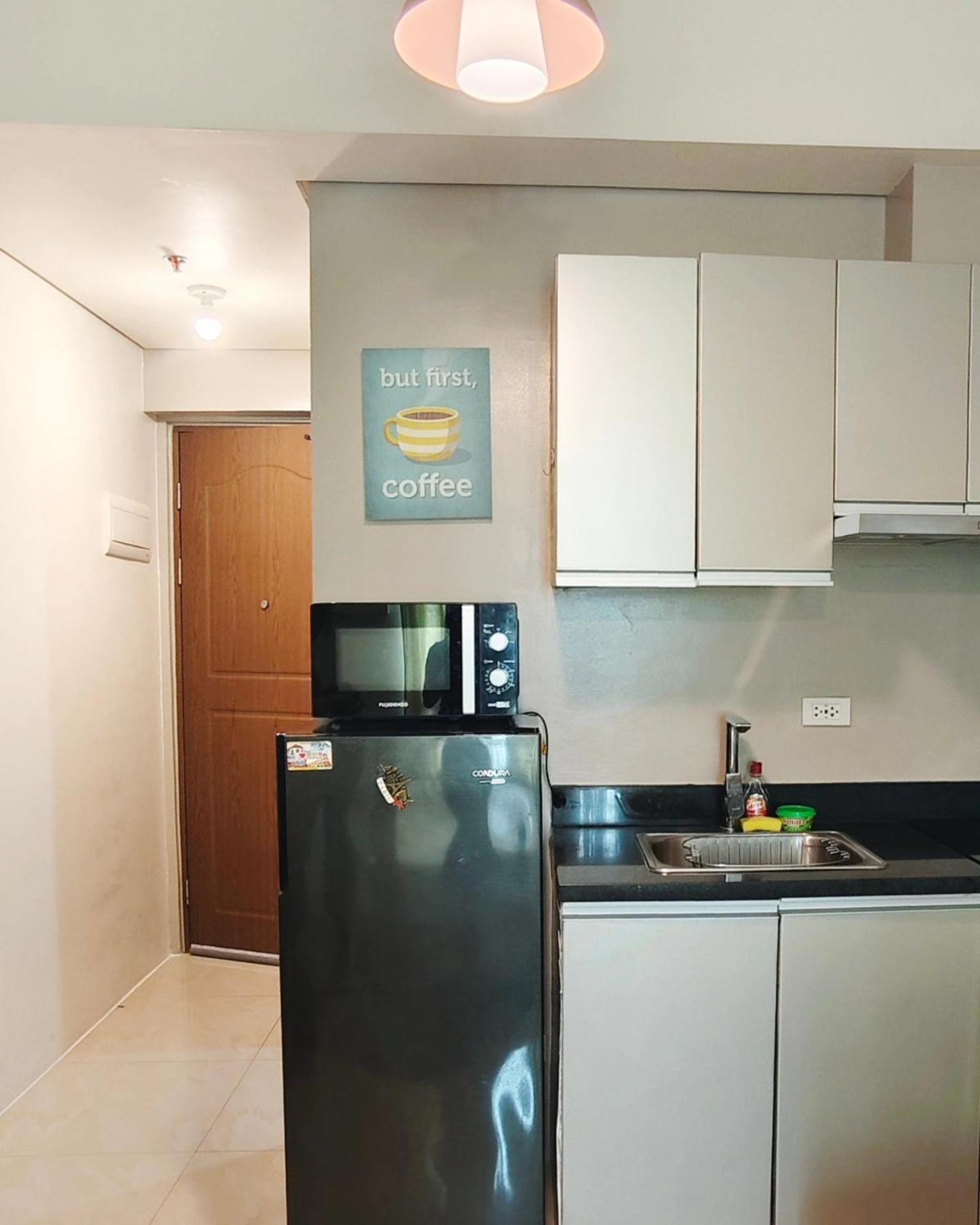 Aparthotel The Beacon Makati By Christine Ph Near Greenbelt Mall Manila