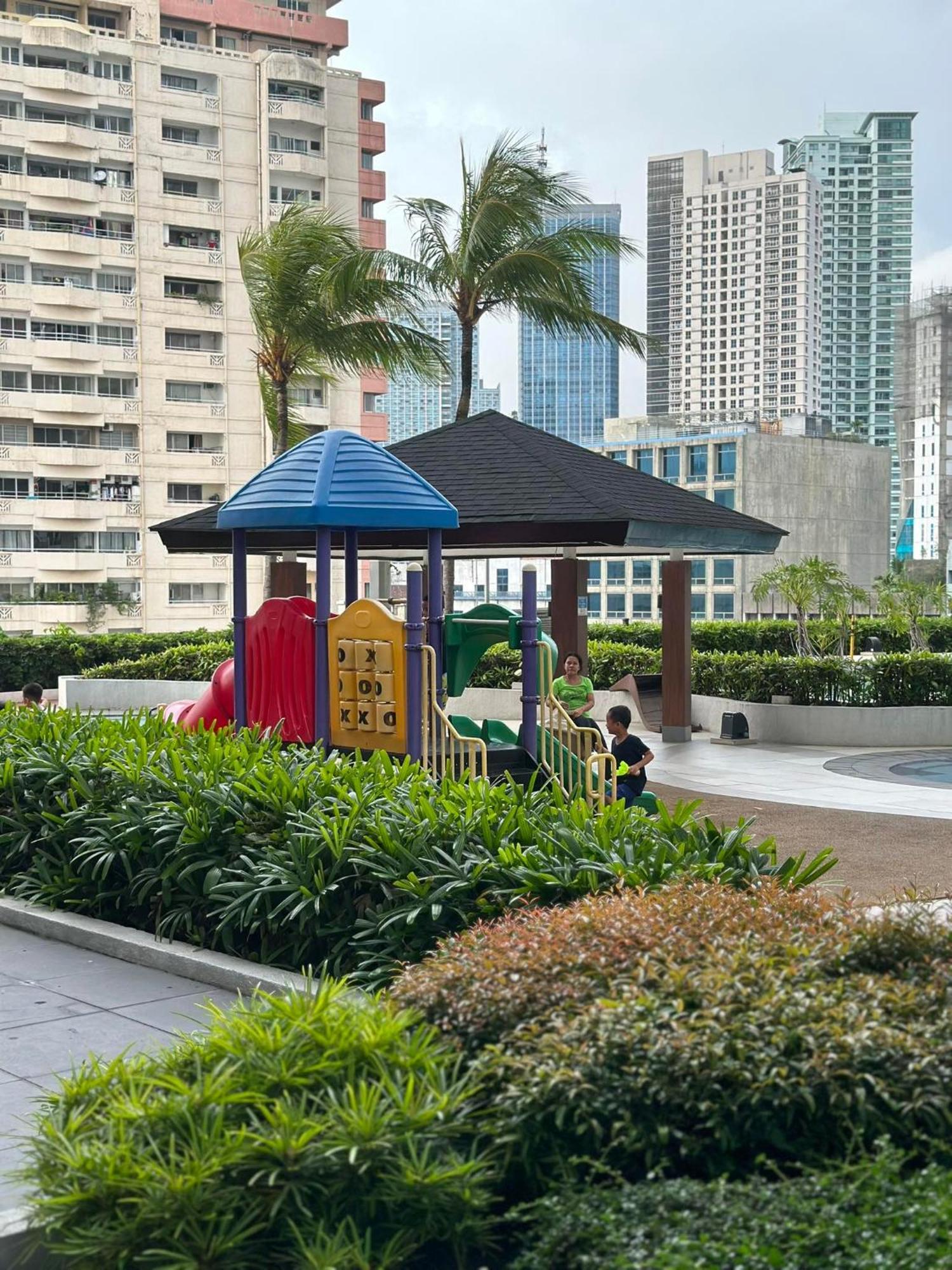 The Beacon Makati By Christine Ph Near Greenbelt Mall Aparthotel *