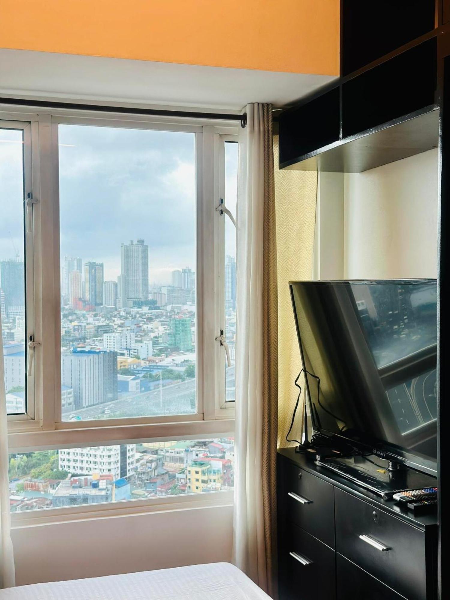 Aparthotel The Beacon Makati By Christine Ph Near Greenbelt Mall *